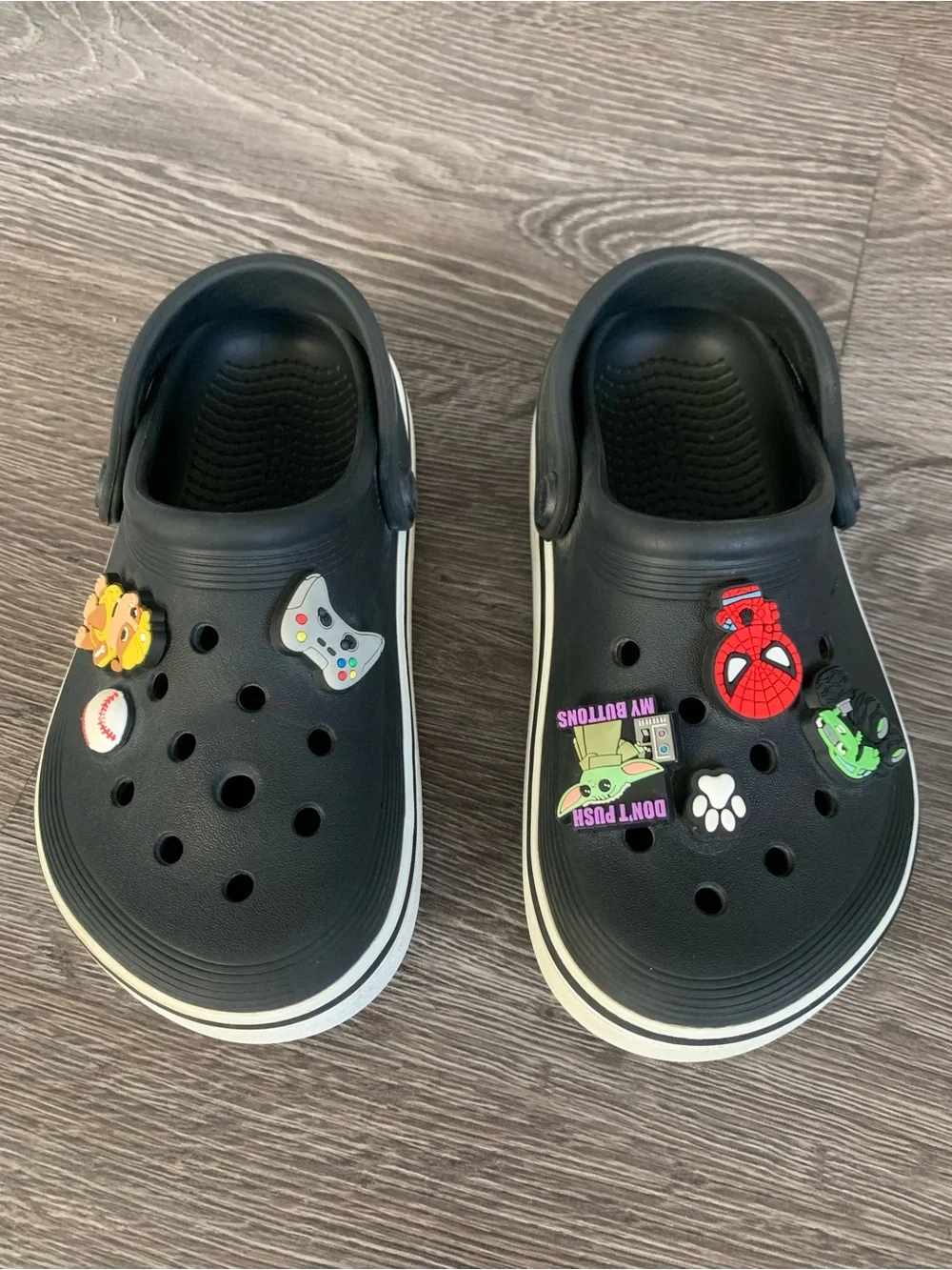 CROCS Black Kids Clogs with Colorful Jibbitz Charms